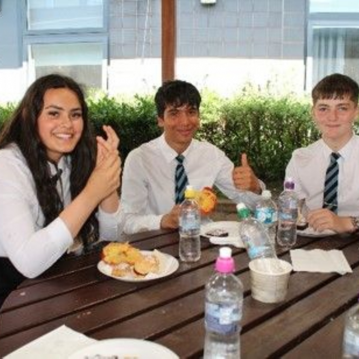 North Leamington School An afternoon tea for Jubilee Competition Winners